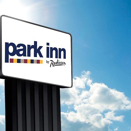 Park Inn By Radisson วอลนัทครีก ภายนอก รูปภาพ